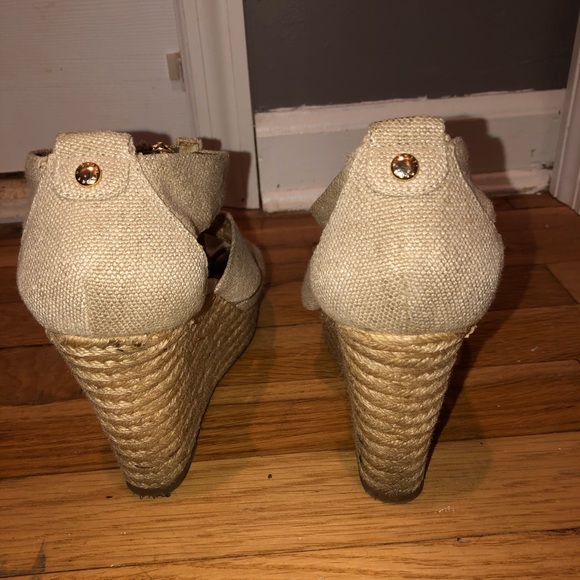 Michael Kors Damita Wedges - Picture 3 of 5